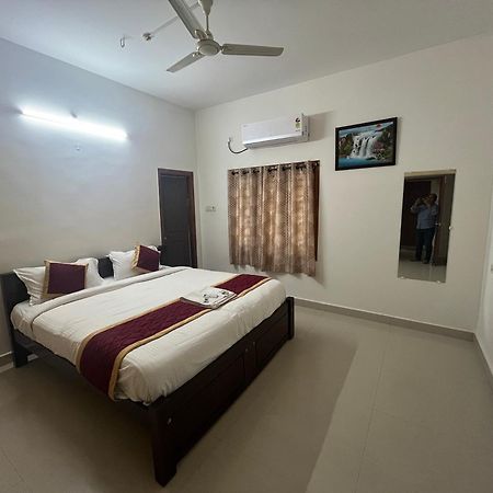 Nanda Mohan Homestay- Luxuries Ac Apartment Close To Alipiri Foothills-Kapila Teertham And Iskcon Temple Tirupati Dış mekan fotoğraf
