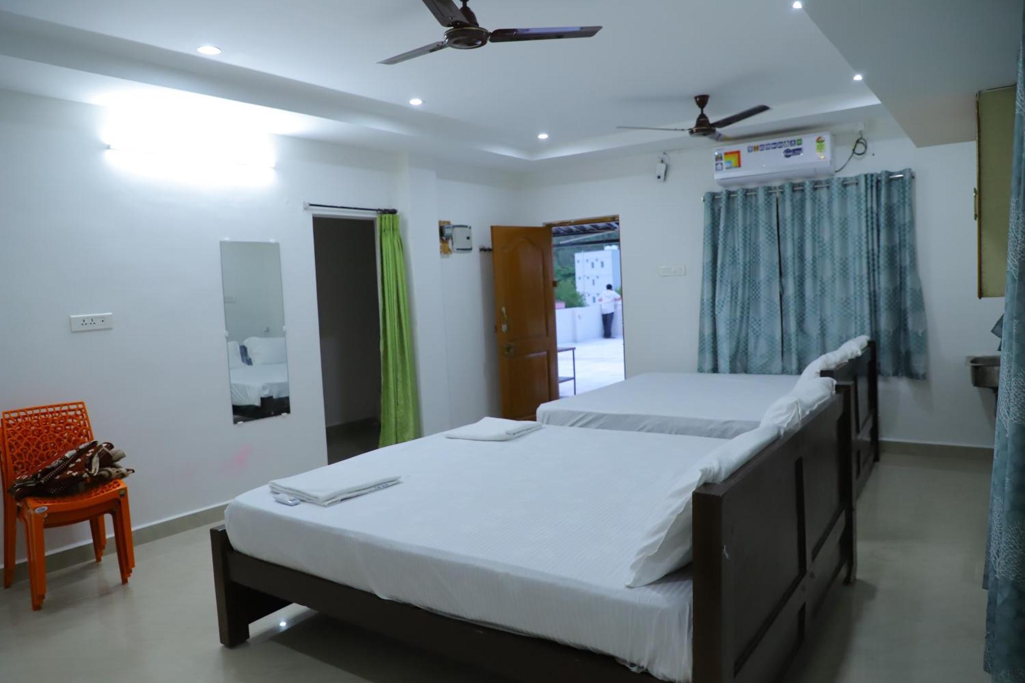 Nanda Mohan Homestay- Luxuries Ac Apartment Close To Alipiri Foothills-Kapila Teertham And Iskcon Temple Tirupati Dış mekan fotoğraf