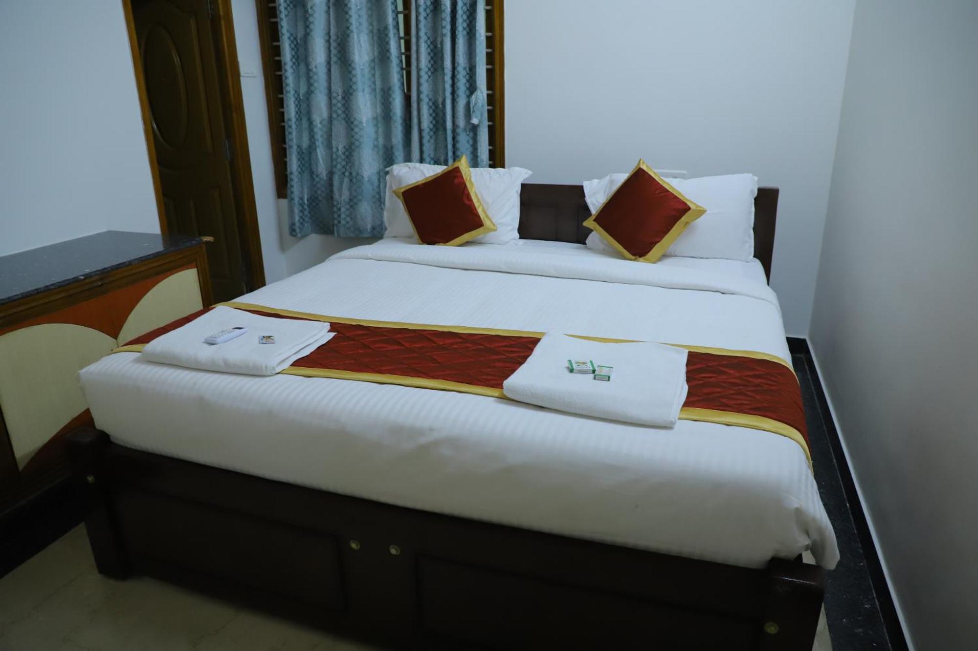 Nanda Mohan Homestay- Luxuries Ac Apartment Close To Alipiri Foothills-Kapila Teertham And Iskcon Temple Tirupati Dış mekan fotoğraf
