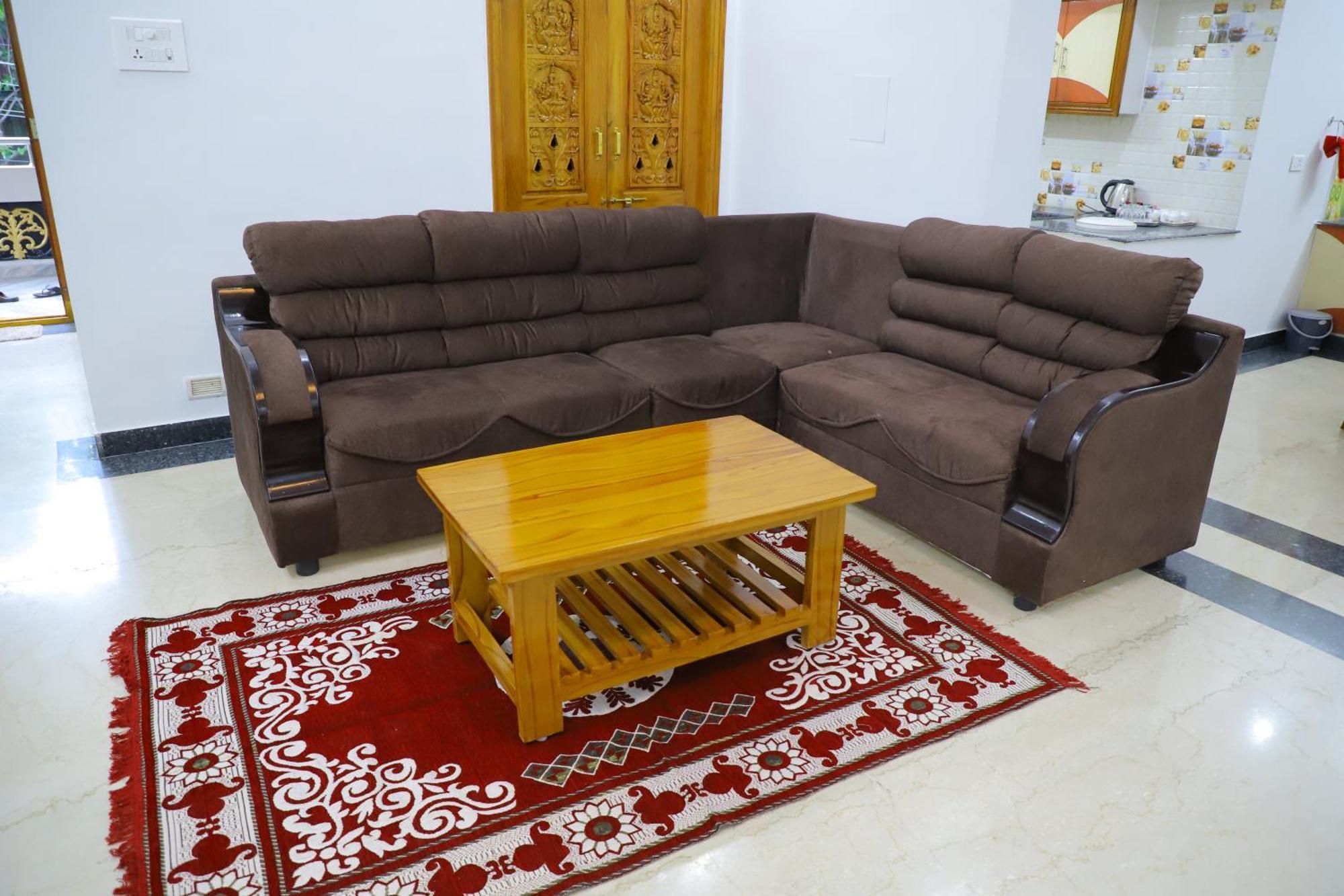 Nanda Mohan Homestay- Luxuries Ac Apartment Close To Alipiri Foothills-Kapila Teertham And Iskcon Temple Tirupati Dış mekan fotoğraf